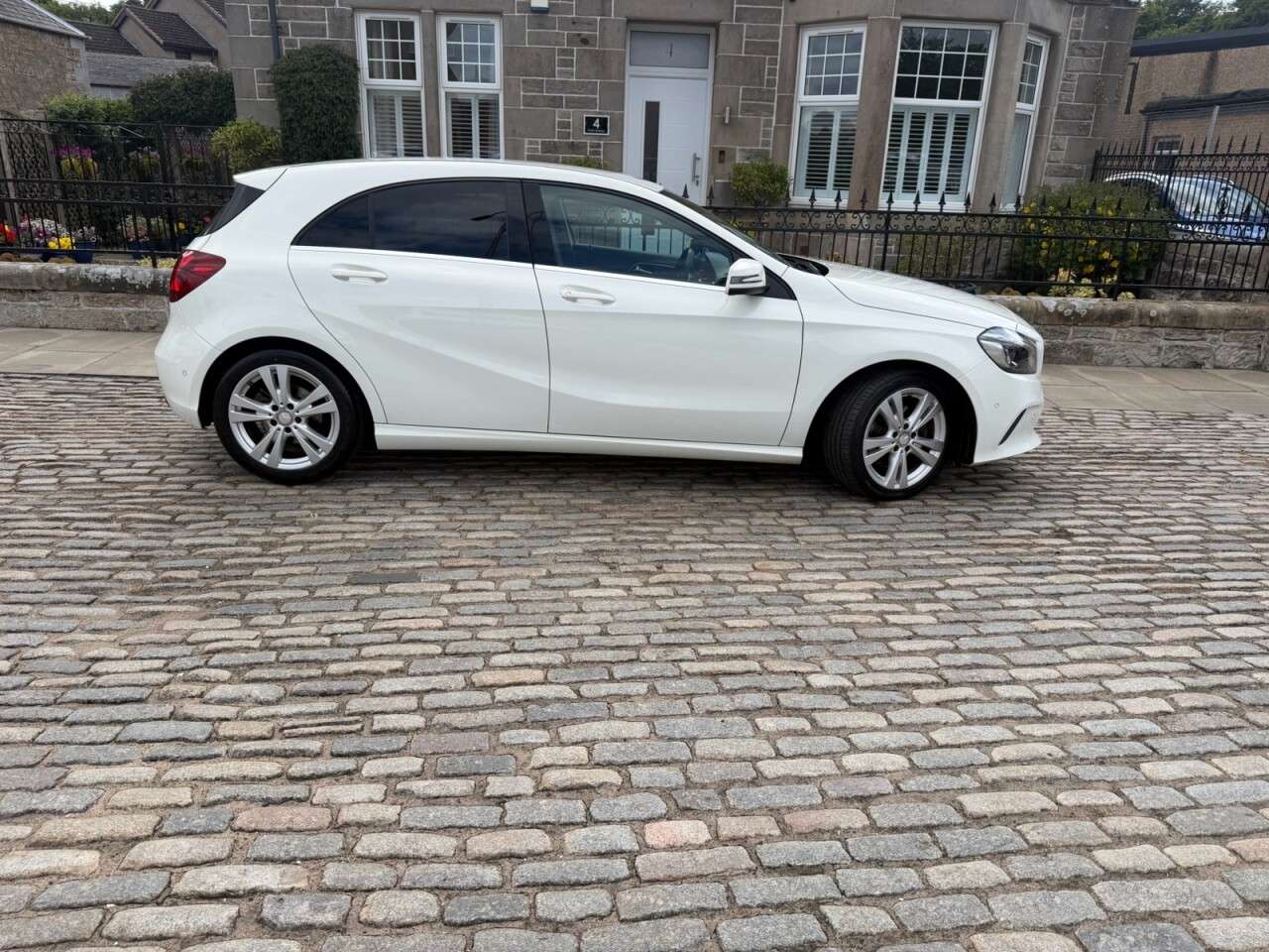 2016 MERCEDES-BENZ A CLASS 2016 MERCEDES-BENZ A CLASS