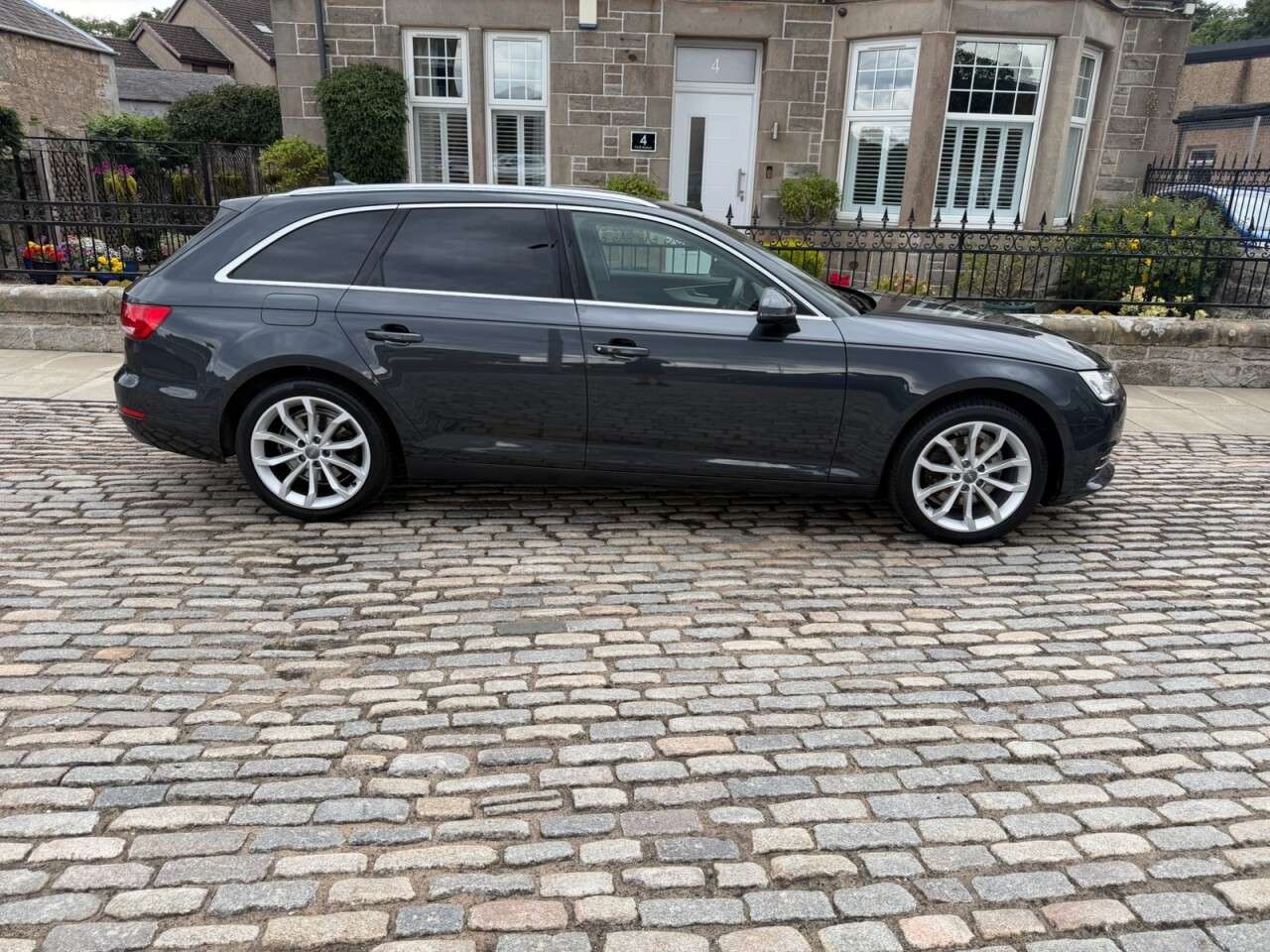 2018 AUDI A4 AVANT 2018 AUDI A4 AVANT
