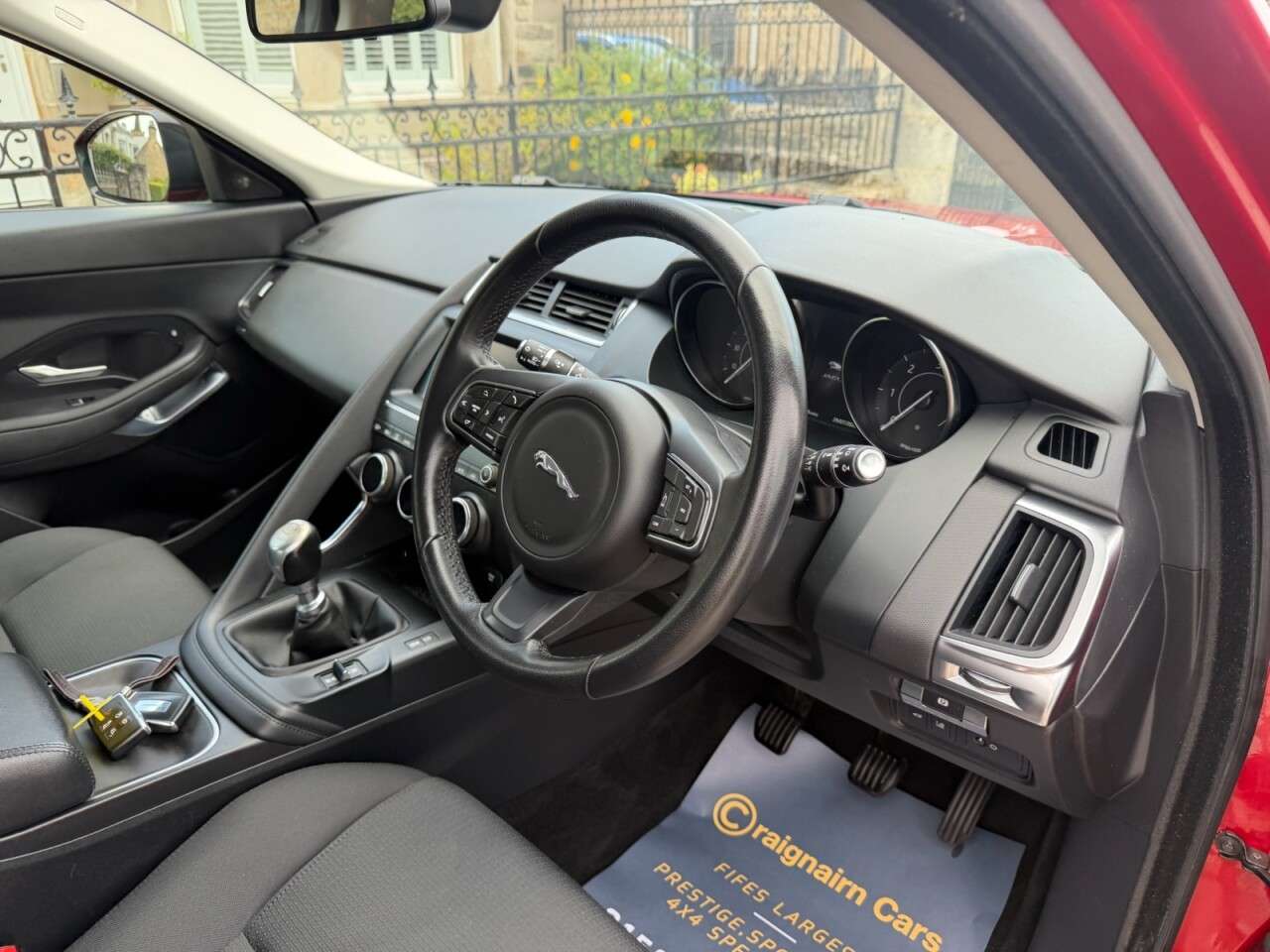 2019 JAGUAR E-PACE 2019 JAGUAR E-PACE