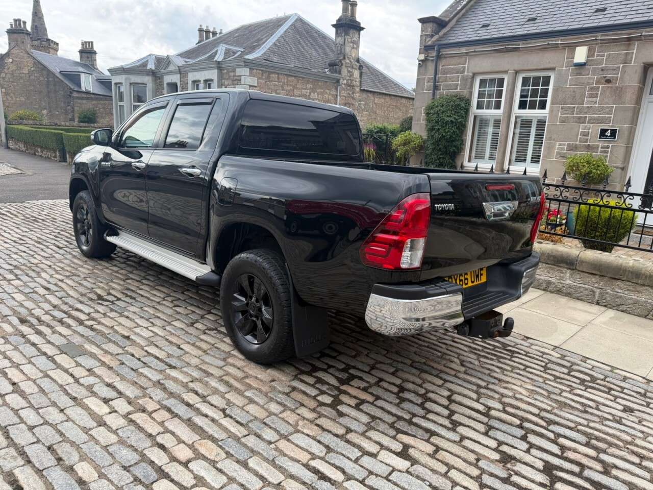 2016 TOYOTA HILUX 2016 TOYOTA HILUX