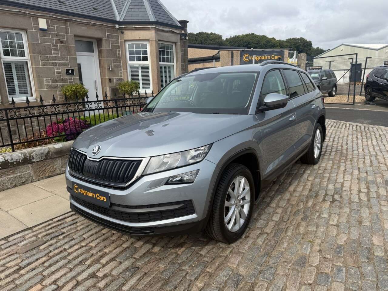 A 2017 SKODA KODIAQ 2.0 TDI SE SUV 5dr Diesel Manual 4WD Euro 6 (s/s) (5 Seat) (150 ps) A 2017 SKODA KODIAQ 2.0 TDI SE SUV 5dr Diesel Manual 4WD Euro 6 (s/s) (5 Seat) (150 ps)