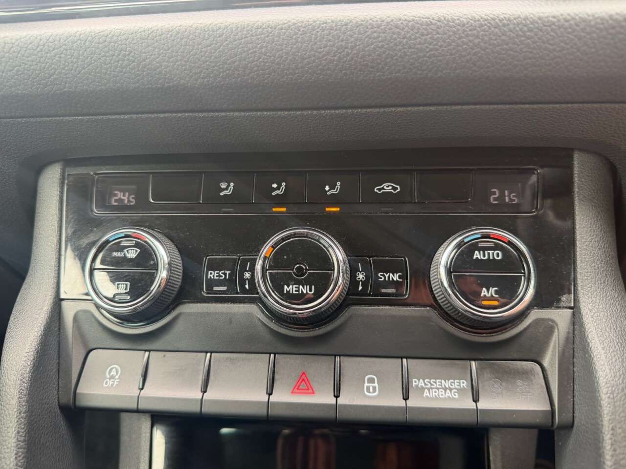 2017 SKODA KODIAQ 2017 SKODA KODIAQ