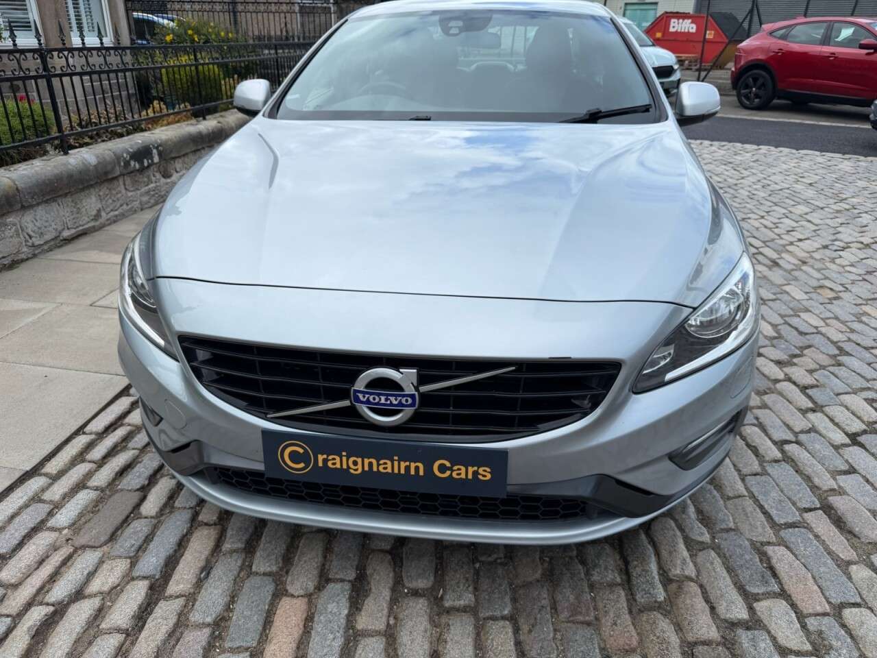 2017 VOLVO S60 2017 VOLVO S60