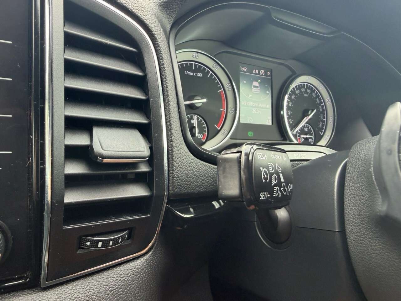 2018 SKODA KAROQ 2018 SKODA KAROQ