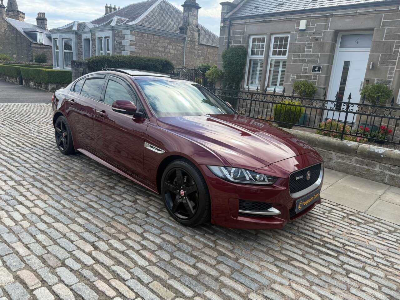 2016 JAGUAR XE 2016 JAGUAR XE