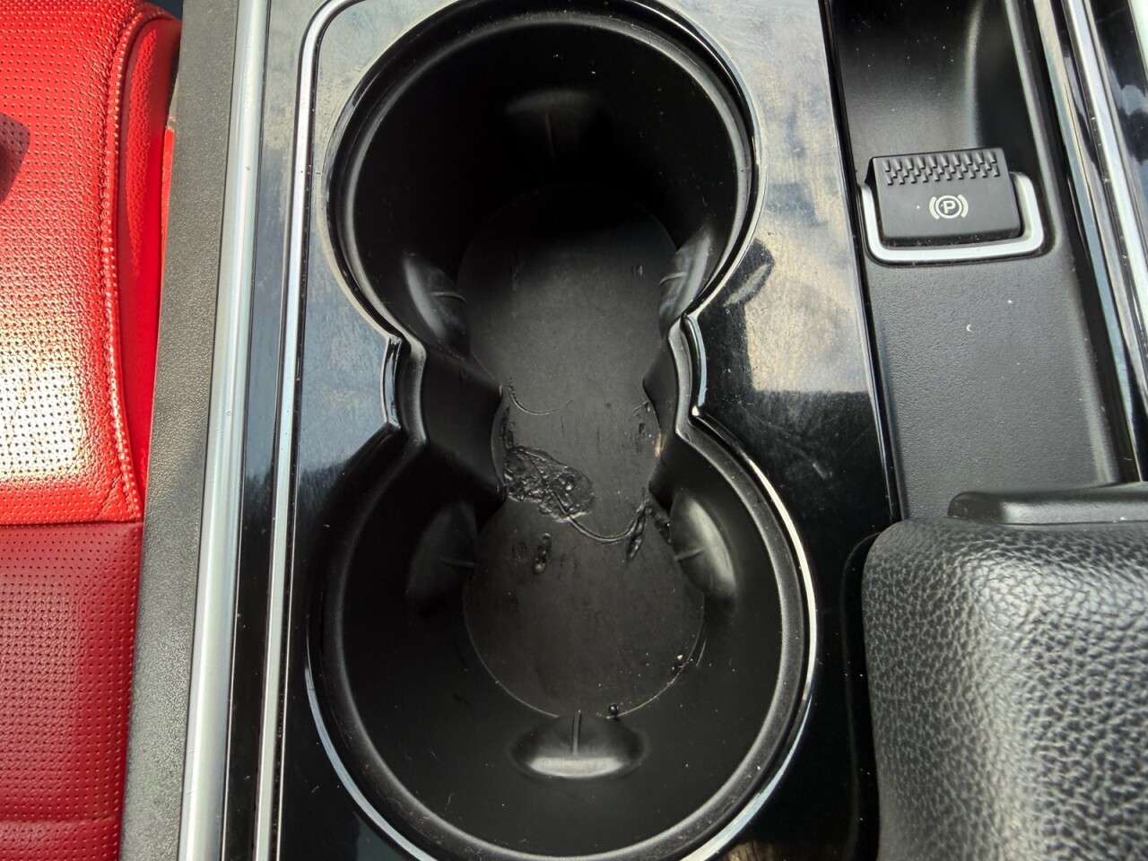 2016 JAGUAR XE 2016 JAGUAR XE
