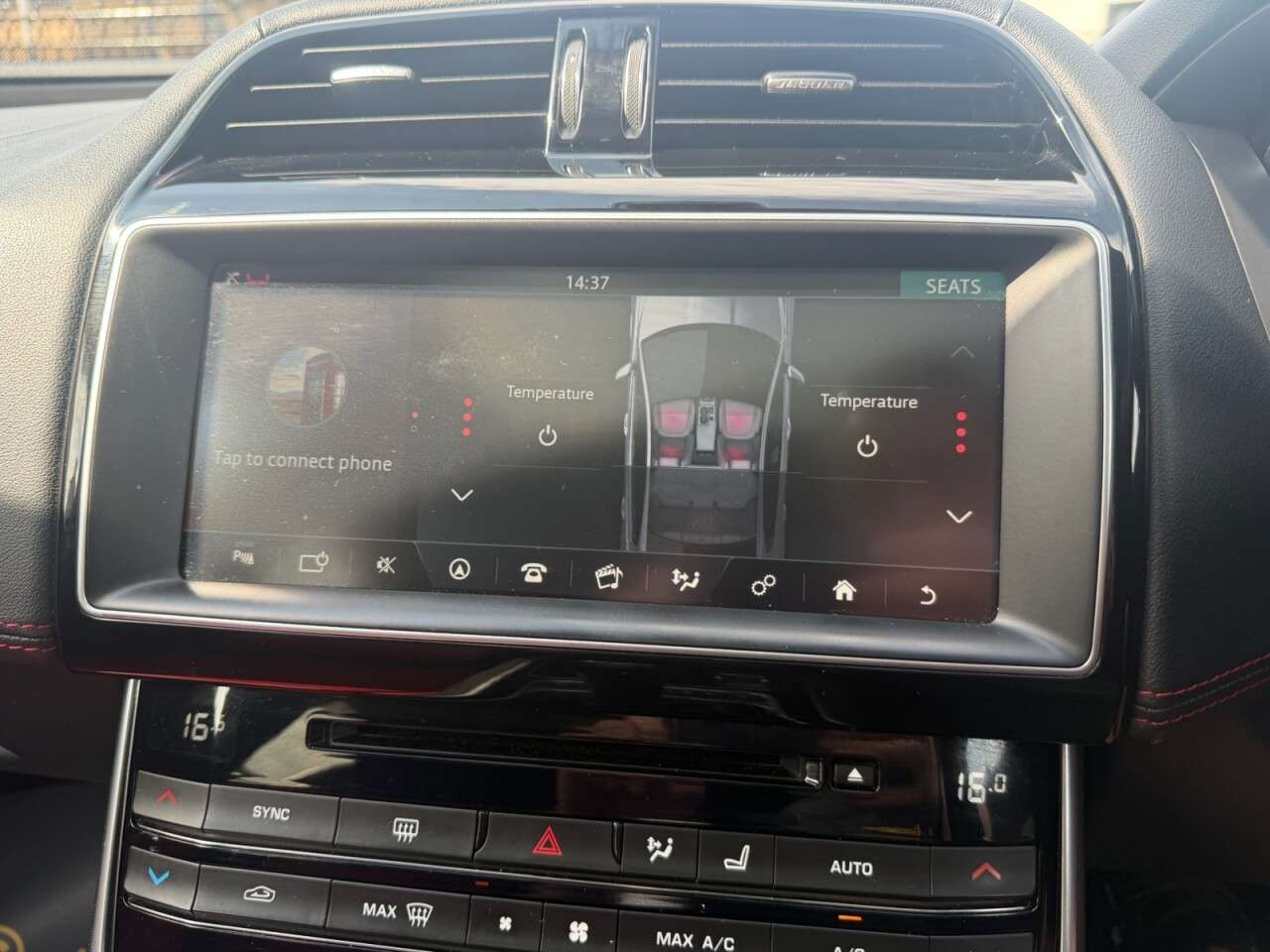 2016 JAGUAR XE 2016 JAGUAR XE