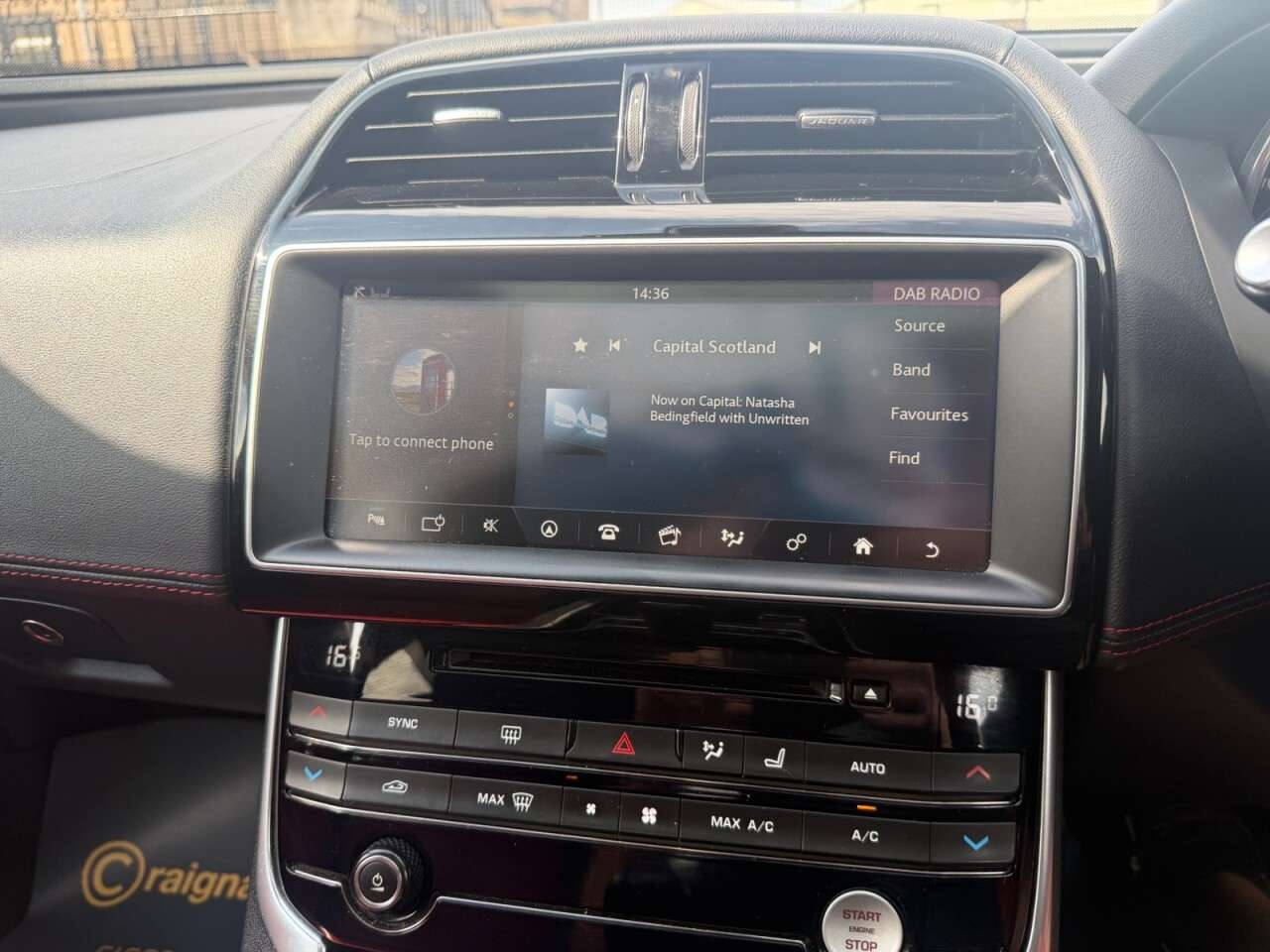 2016 JAGUAR XE 2016 JAGUAR XE