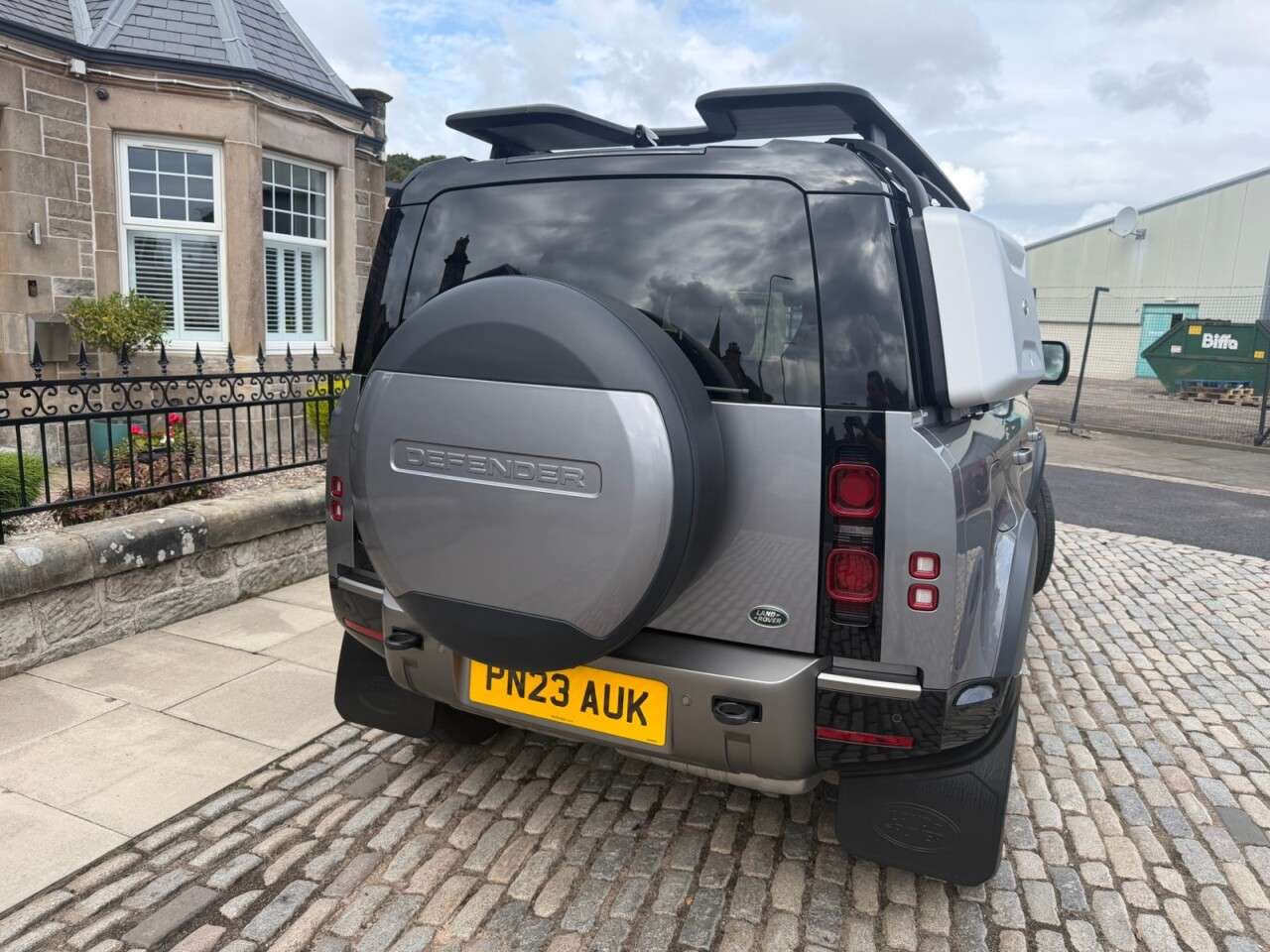 2023 LAND ROVER DEFENDER 110 2023 LAND ROVER DEFENDER 110