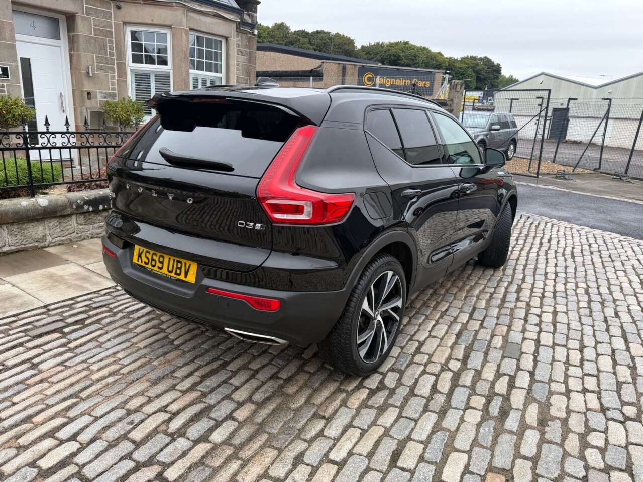 2019 VOLVO XC40 2019 VOLVO XC40
