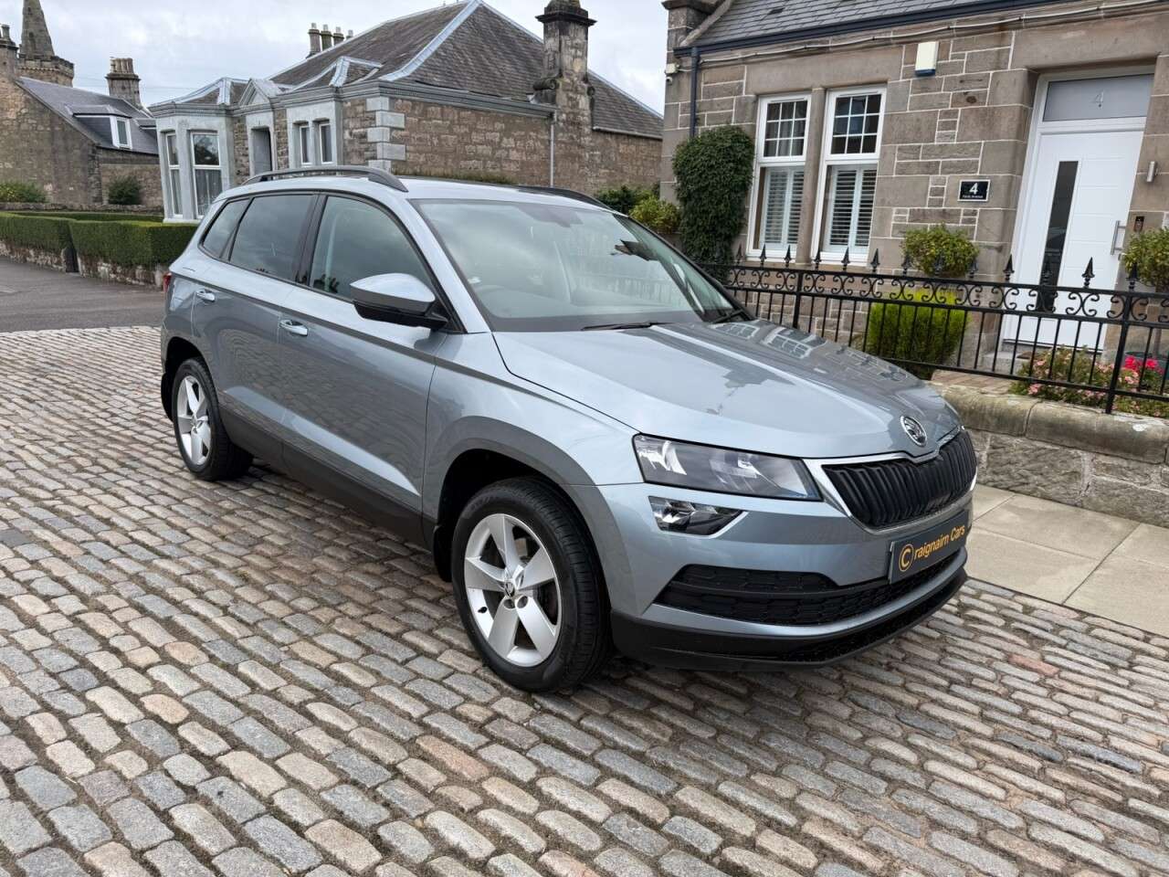 A 2018 SKODA KAROQ 1.6 TDI SE SUV 5dr Diesel Manual Euro 6 (s/s) (115 ps) A 2018 SKODA KAROQ 1.6 TDI SE SUV 5dr Diesel Manual Euro 6 (s/s) (115 ps)