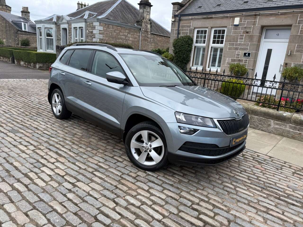 A 2018 SKODA KAROQ 1.6 TDI SE SUV 5dr Diesel Manual Euro 6 (s/s) (115 ps) A 2018 SKODA KAROQ 1.6 TDI SE SUV 5dr Diesel Manual Euro 6 (s/s) (115 ps)