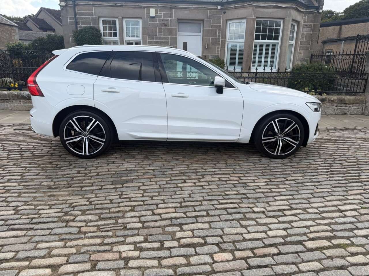 2018 VOLVO XC60 2018 VOLVO XC60