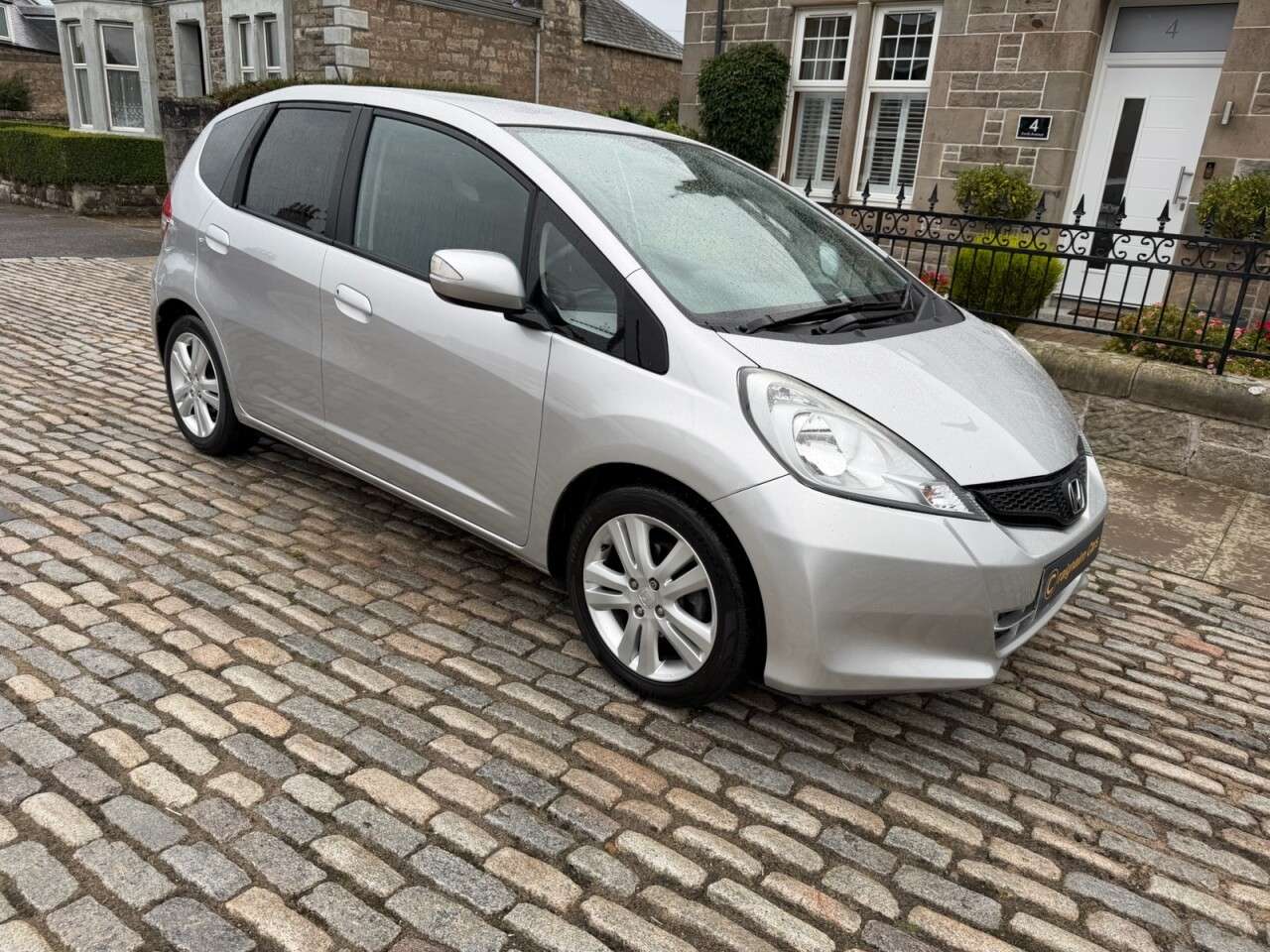 A 2014 HONDA JAZZ 1.4 i-VTEC ES Plus T Hatchback 5dr Petrol CVT Euro 5 (99 ps) A 2014 HONDA JAZZ 1.4 i-VTEC ES Plus T Hatchback 5dr Petrol CVT Euro 5 (99 ps)