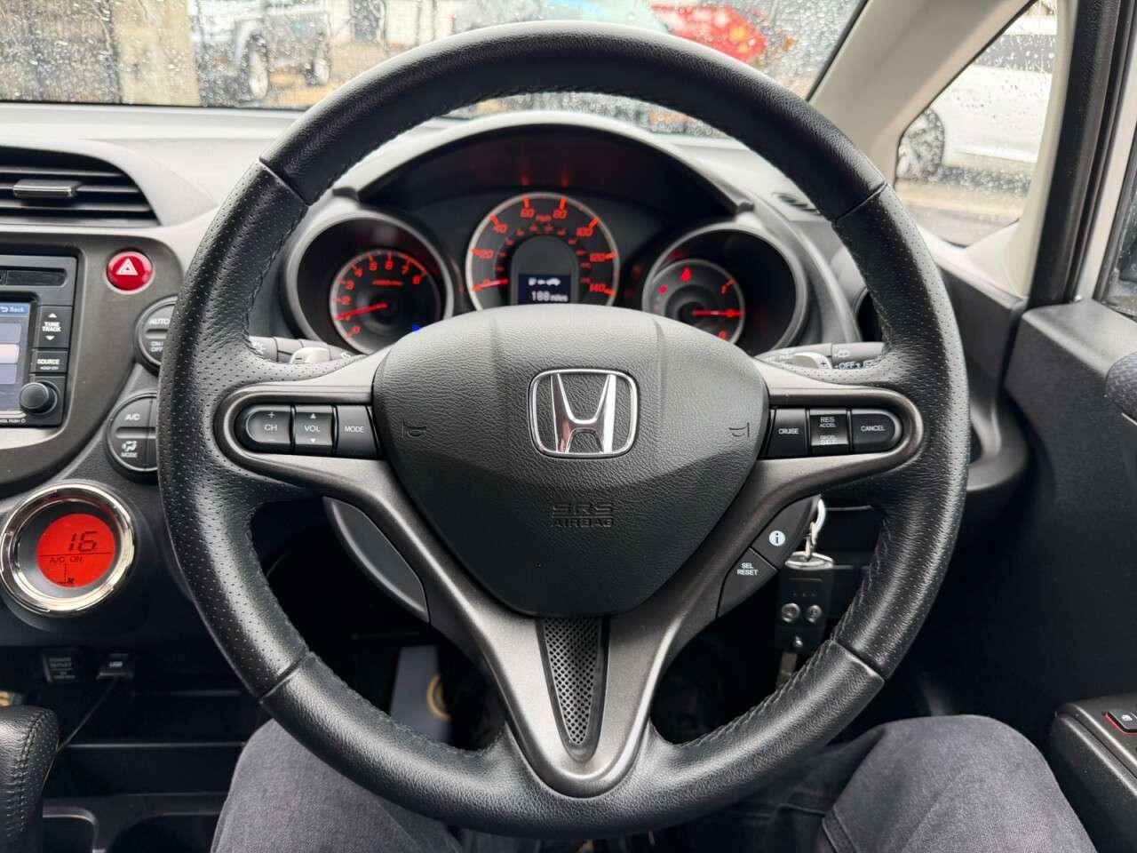 2014 HONDA JAZZ 2014 HONDA JAZZ