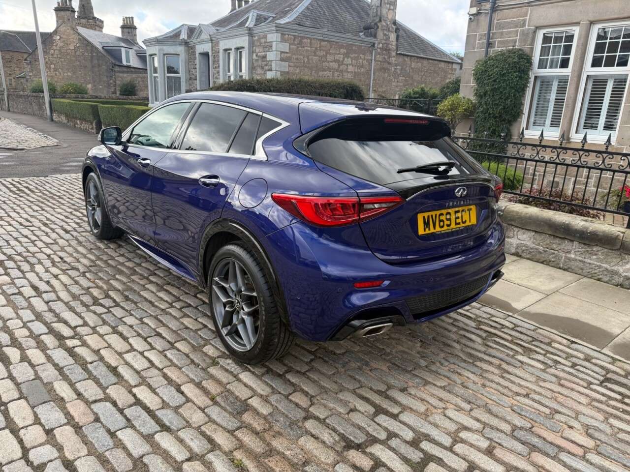 2019 INFINITI Q30 2019 INFINITI Q30