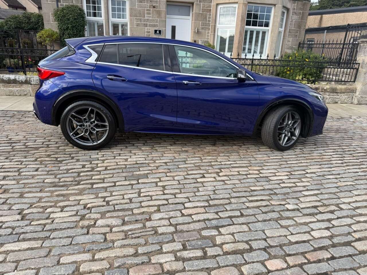 A 2019 INFINITI Q30 1.6T Sport Tech Hatchback 5dr Petrol DCT Euro 6 (s/s) (156 ps) A 2019 INFINITI Q30 1.6T Sport Tech Hatchback 5dr Petrol DCT Euro 6 (s/s) (156 ps)