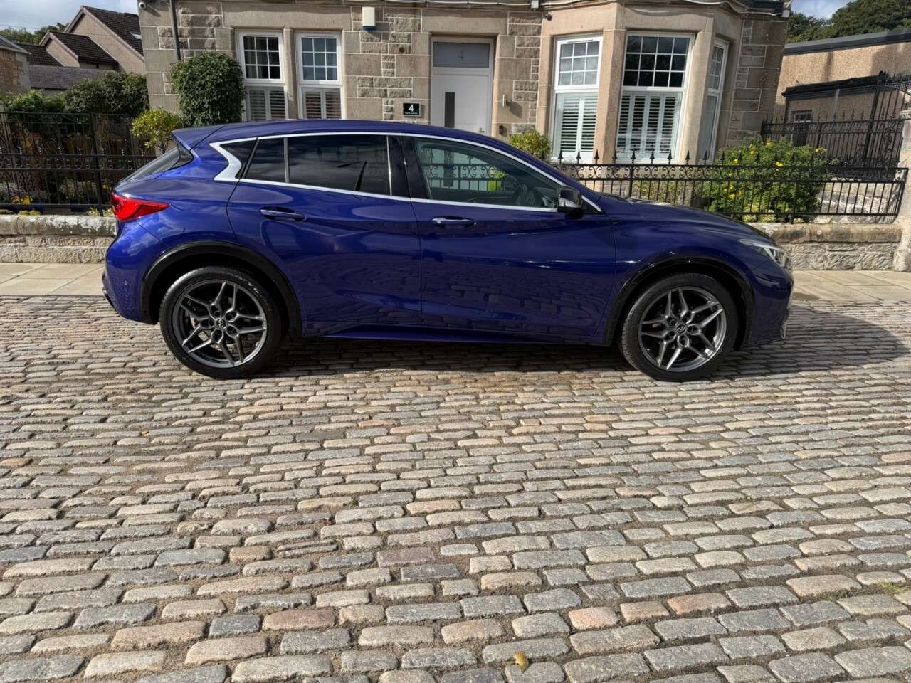 2019 INFINITI Q30 2019 INFINITI Q30