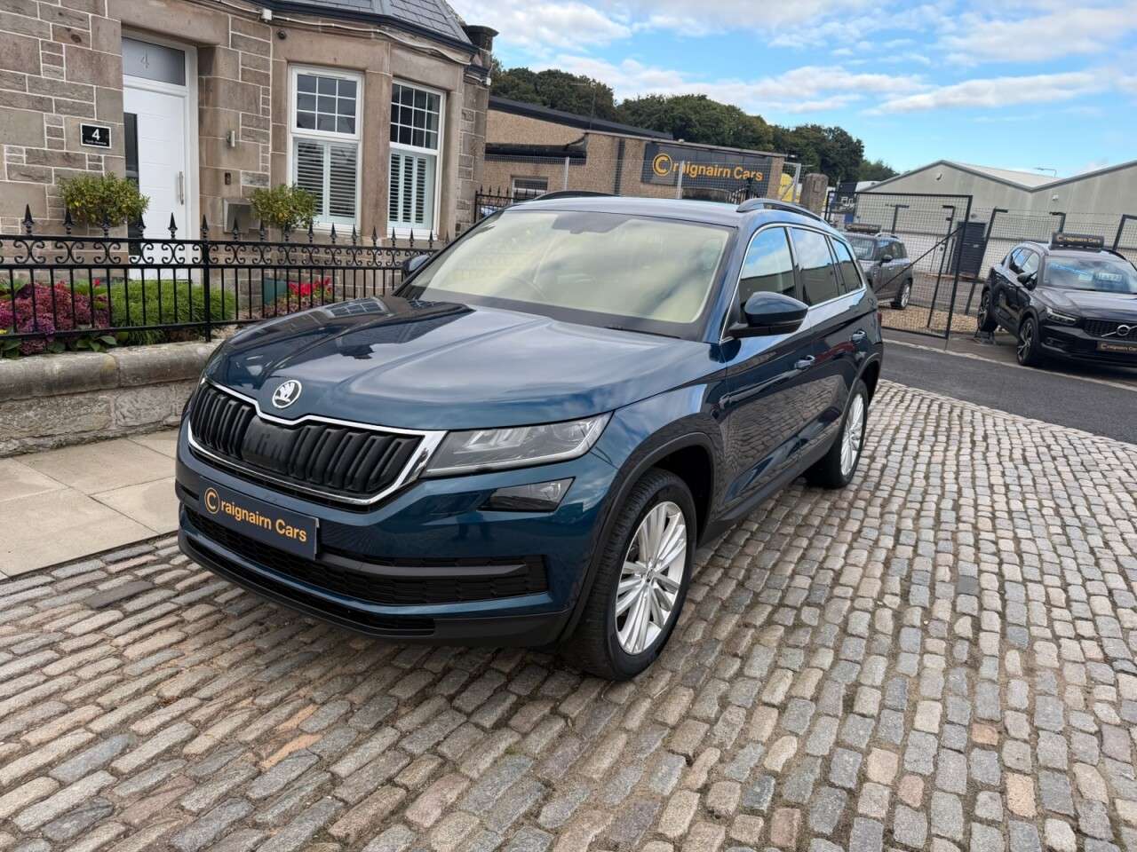 A 2019 SKODA KODIAQ 2.0 TDI SE L SUV 5dr Diesel DSG 4WD Euro 6 (s/s) (7 Seat) (150 ps) A 2019 SKODA KODIAQ 2.0 TDI SE L SUV 5dr Diesel DSG 4WD Euro 6 (s/s) (7 Seat) (150 ps)