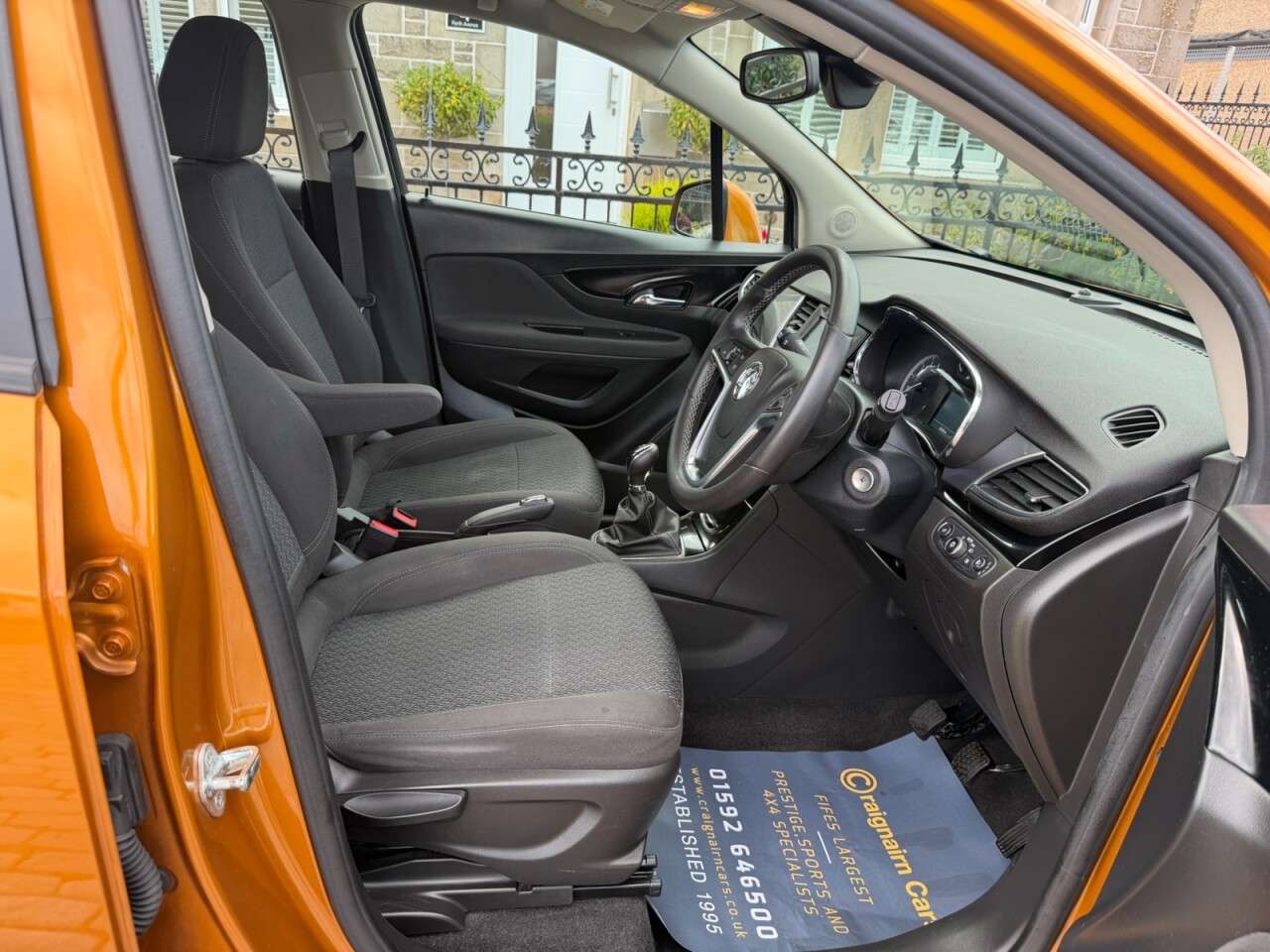A 2017 VAUXHALL MOKKA X 1.6i Active SUV 5dr Petrol Manual Euro 6 (s/s) (115 ps) A 2017 VAUXHALL MOKKA X 1.6i Active SUV 5dr Petrol Manual Euro 6 (s/s) (115 ps)