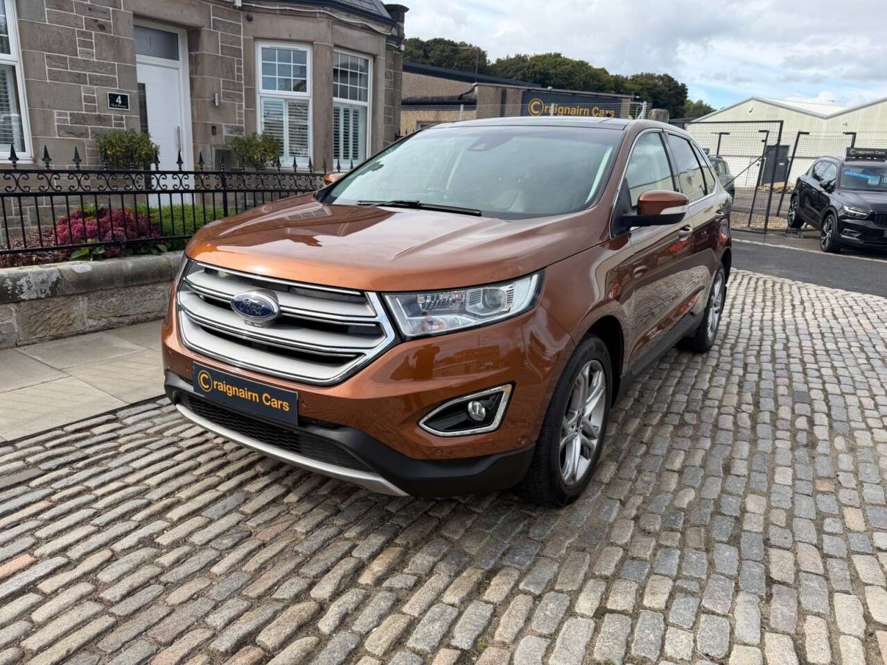 A 2018 FORD EDGE 2.0 TDCi Titanium SUV 5dr Diesel Manual AWD Euro 6 (s/s) (180 ps) A 2018 FORD EDGE 2.0 TDCi Titanium SUV 5dr Diesel Manual AWD Euro 6 (s/s) (180 ps)
