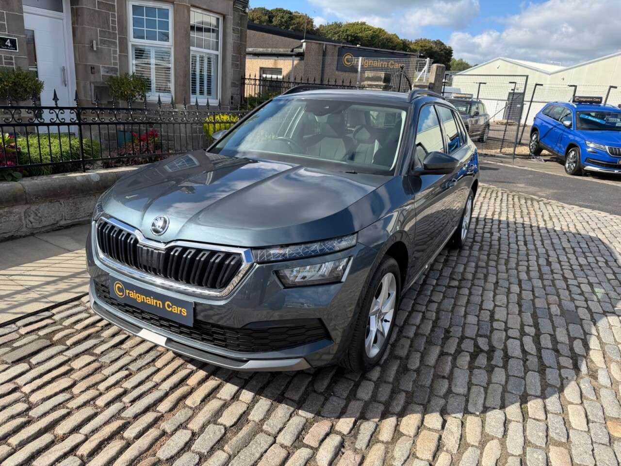 A 2019 SKODA KAMIQ 1.0 TSI SE SUV 5dr Petrol DSG Euro 6 (s/s) (115 ps) A 2019 SKODA KAMIQ 1.0 TSI SE SUV 5dr Petrol DSG Euro 6 (s/s) (115 ps)