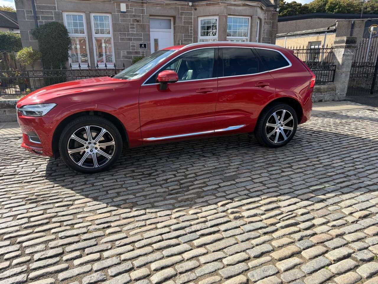 2019 VOLVO XC60 2019 VOLVO XC60