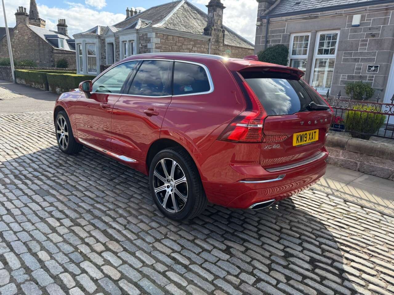 2019 VOLVO XC60 2019 VOLVO XC60