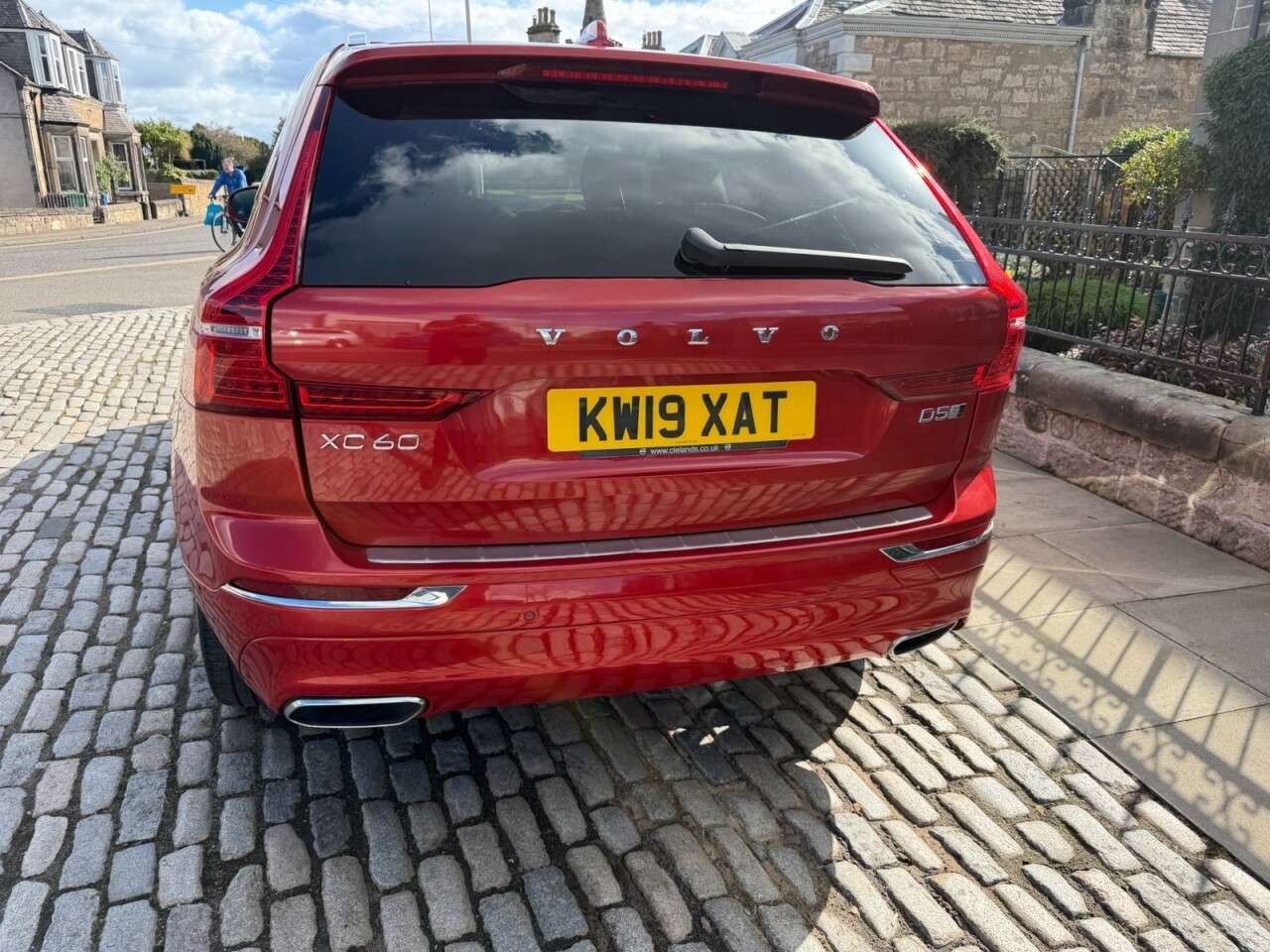 2019 VOLVO XC60 2019 VOLVO XC60