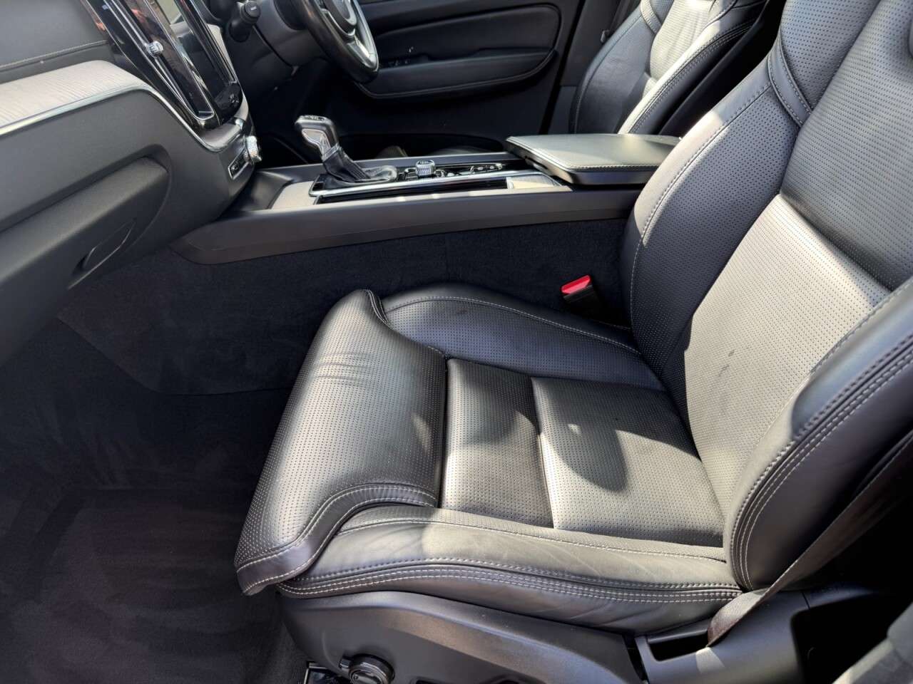 2019 VOLVO XC60 2019 VOLVO XC60