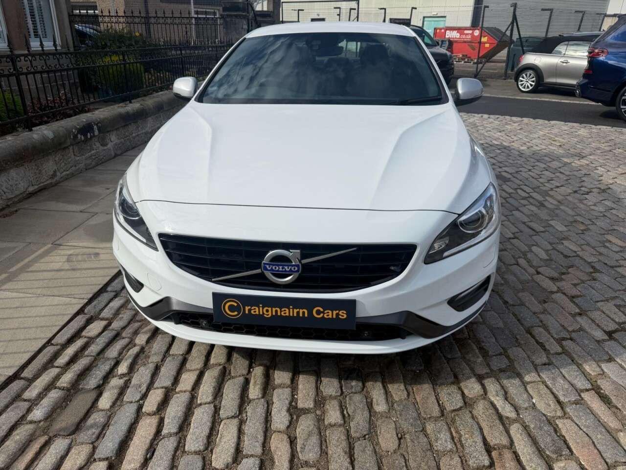 2015 VOLVO S60 2015 VOLVO S60