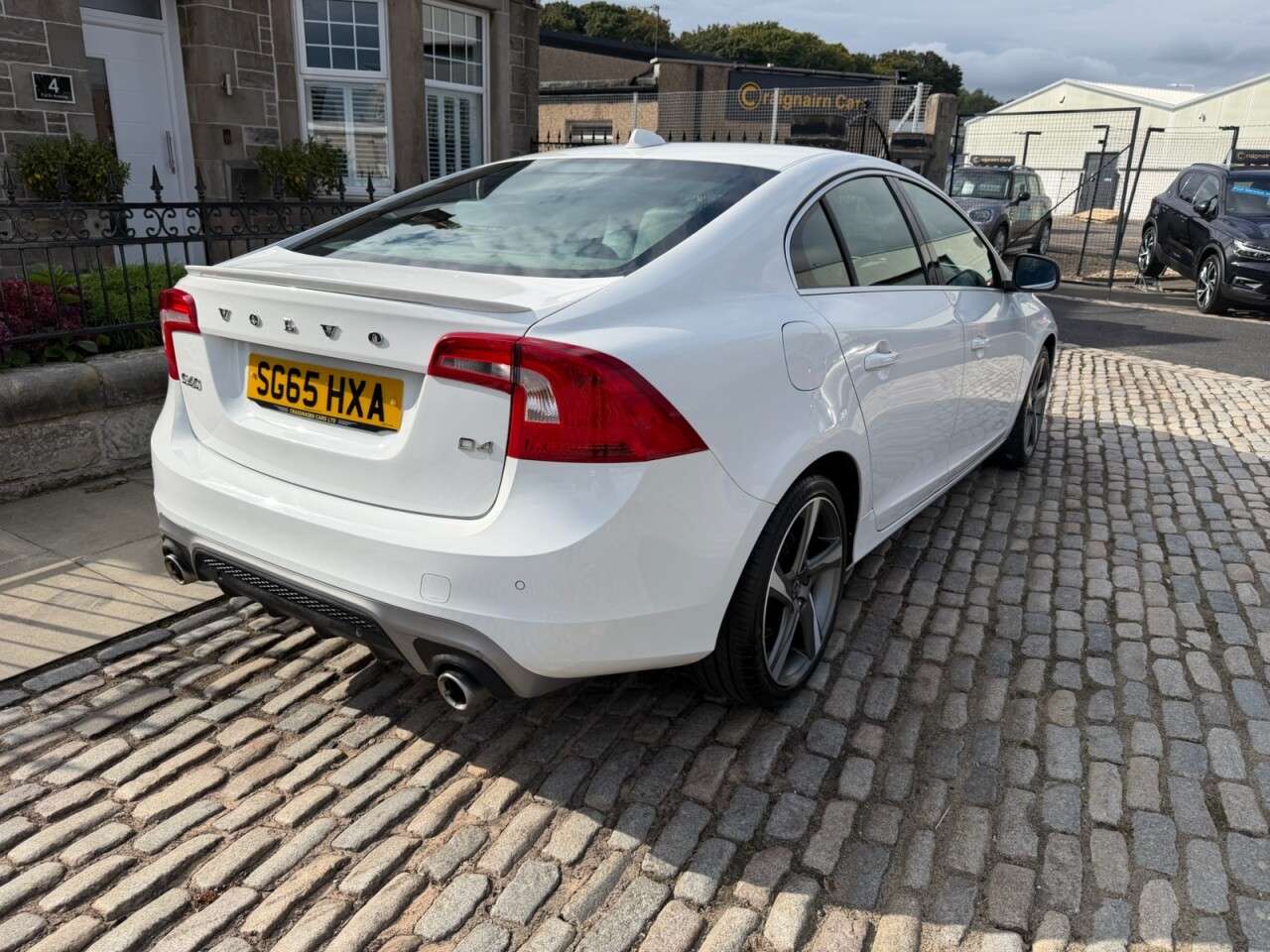 2015 VOLVO S60 2015 VOLVO S60