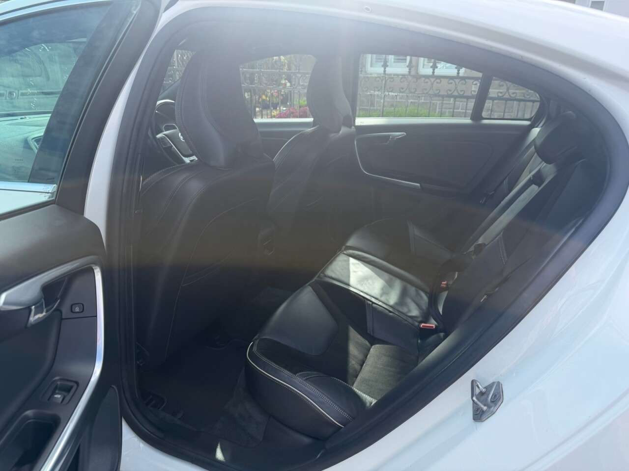 2015 VOLVO S60 2015 VOLVO S60