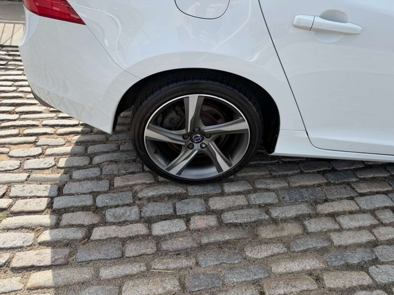 2015 VOLVO S60 2015 VOLVO S60
