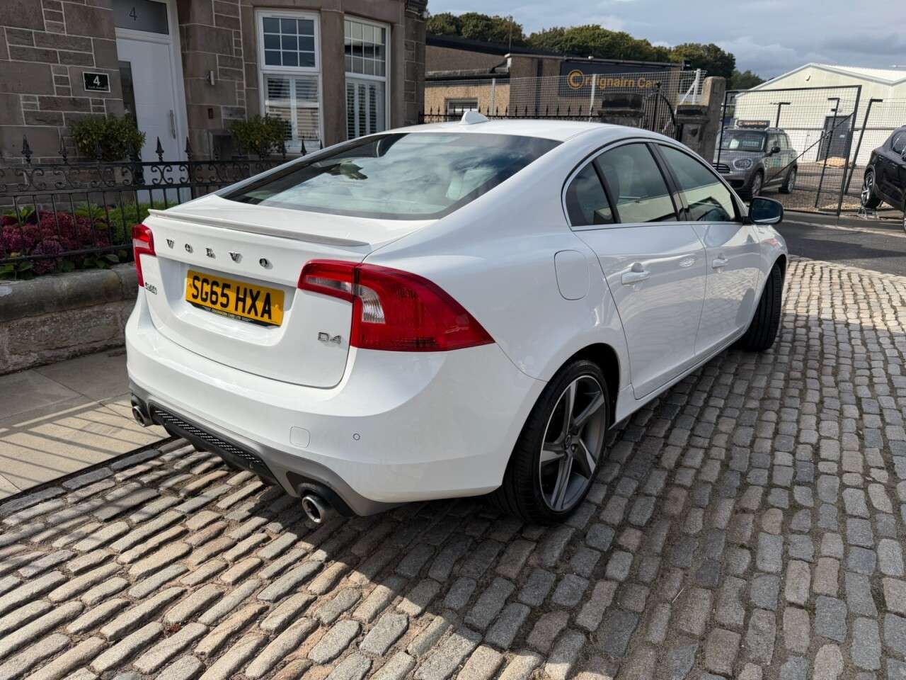 2015 VOLVO S60 2015 VOLVO S60