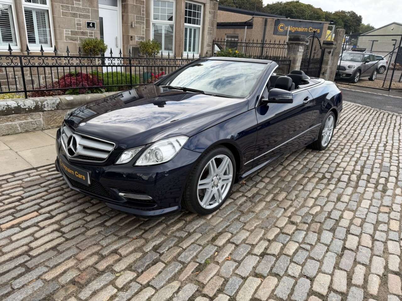 A 2013 MERCEDES-BENZ E CLASS 2.1 E220 CDI BlueEfficiency Sport Cabriolet 2dr Diesel G-Tronic+ Euro 5 (s/ A 2013 MERCEDES-BENZ E CLASS 2.1 E220 CDI BlueEfficiency Sport Cabriolet 2dr Diesel G-Tronic+ Euro 5 (s/
