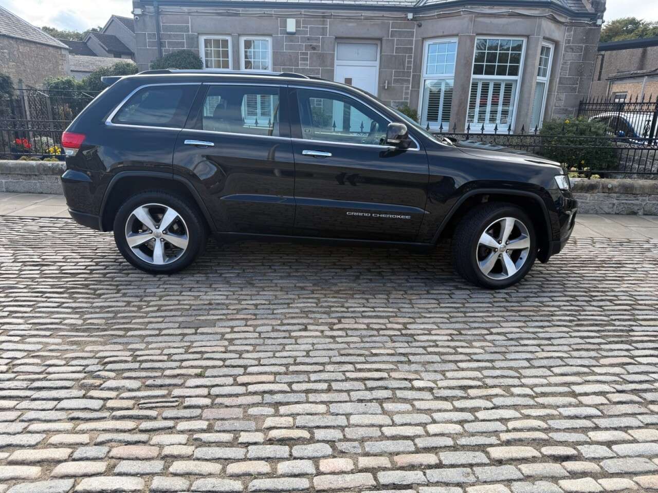2017 JEEP GRAND CHEROKEE 2017 JEEP GRAND CHEROKEE