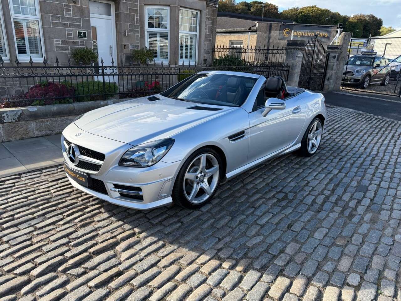 A 2014 MERCEDES-BENZ SLK 2.1 SLK250 CDI AMG Sport Convertible 2dr Diesel G-Tronic+ Euro 5 (s/s) (204 A 2014 MERCEDES-BENZ SLK 2.1 SLK250 CDI AMG Sport Convertible 2dr Diesel G-Tronic+ Euro 5 (s/s) (204