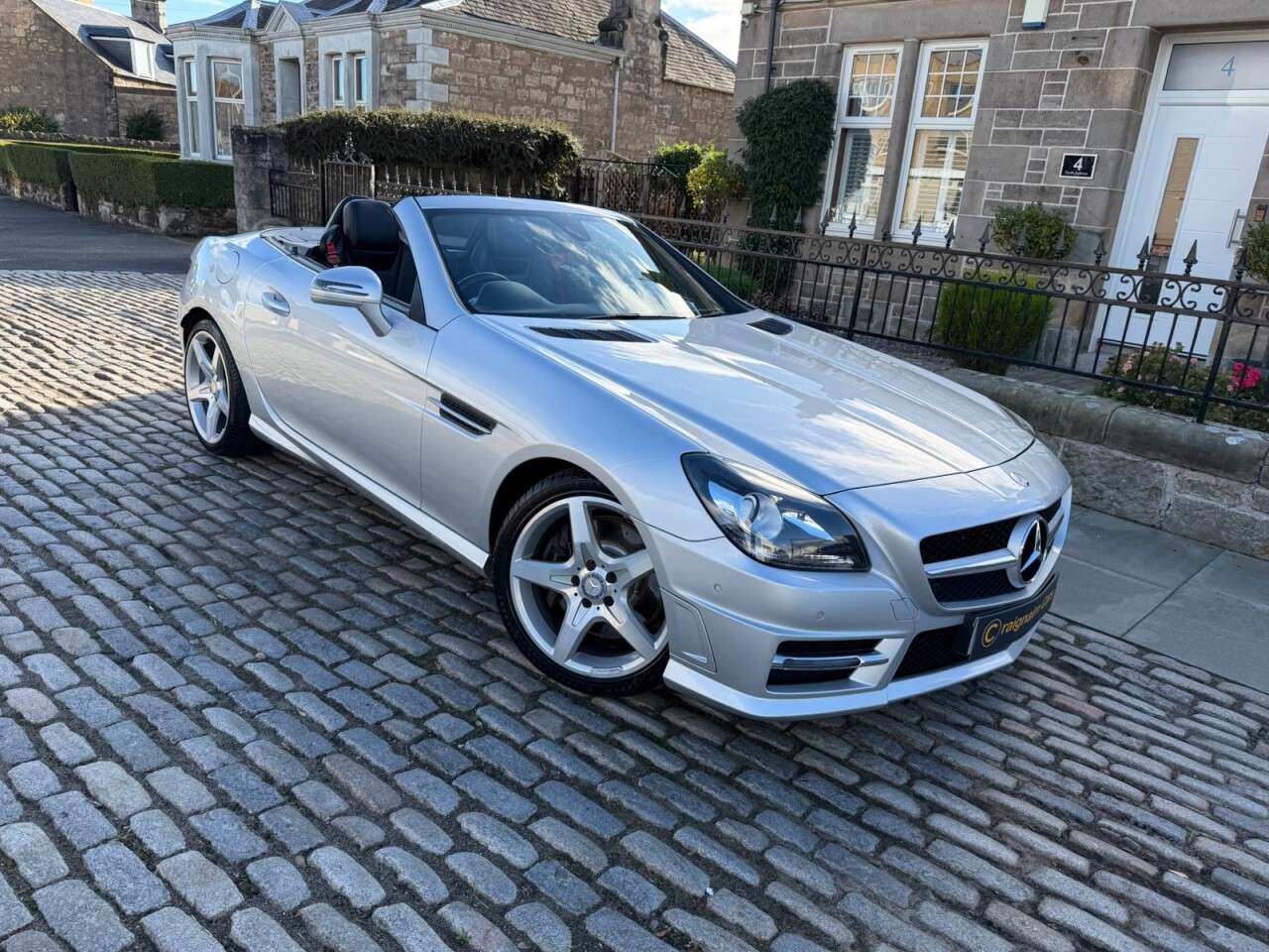 A 2014 MERCEDES-BENZ SLK 2.1 SLK250 CDI AMG Sport Convertible 2dr Diesel G-Tronic+ Euro 5 (s/s) (204 A 2014 MERCEDES-BENZ SLK 2.1 SLK250 CDI AMG Sport Convertible 2dr Diesel G-Tronic+ Euro 5 (s/s) (204