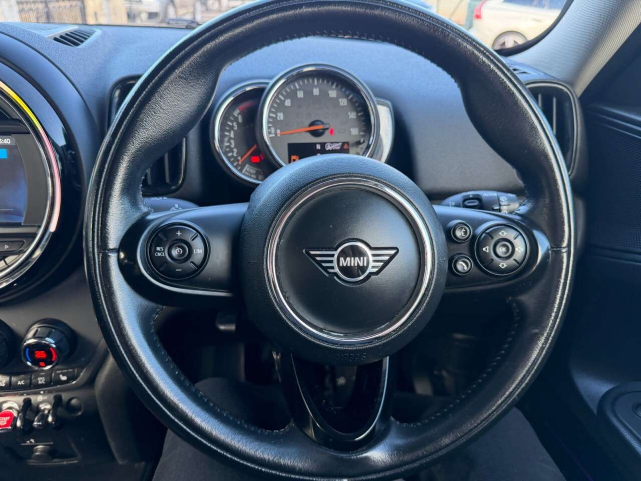 2018 MINI COUNTRYMAN 2018 MINI COUNTRYMAN