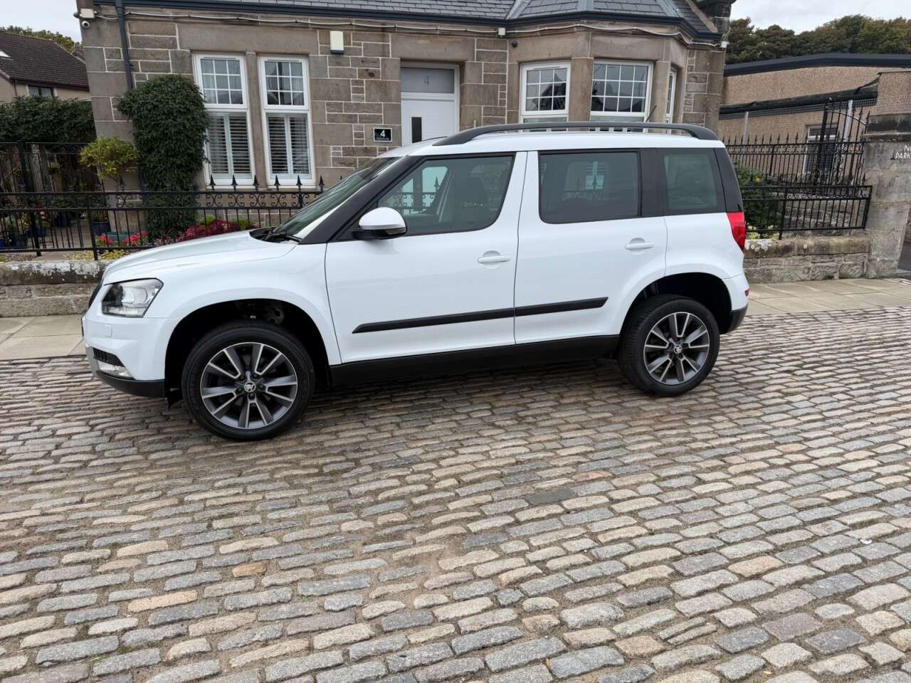 2017 SKODA YETI 2017 SKODA YETI