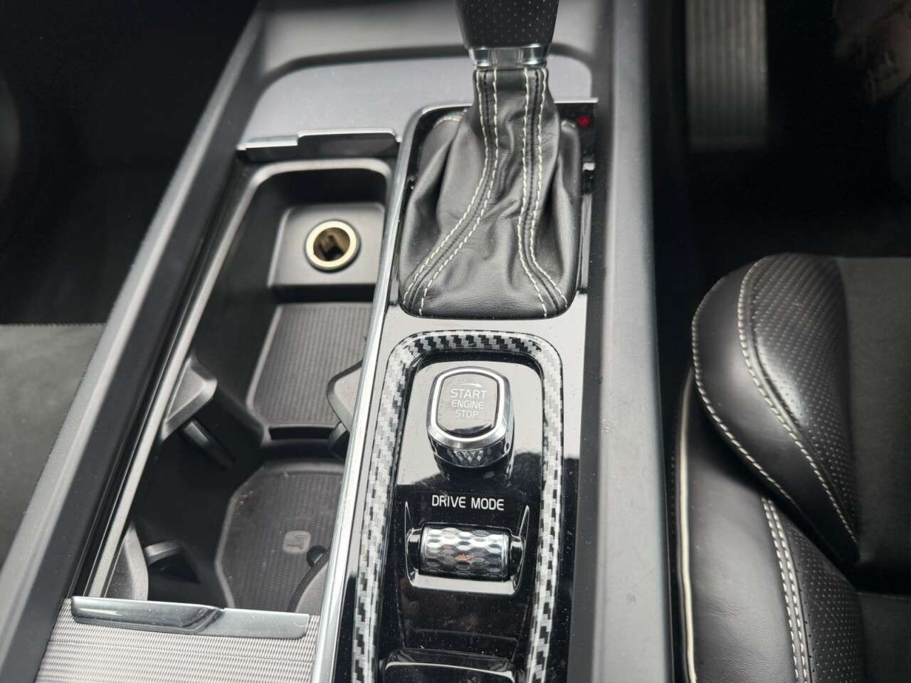 2019 VOLVO XC60 2019 VOLVO XC60