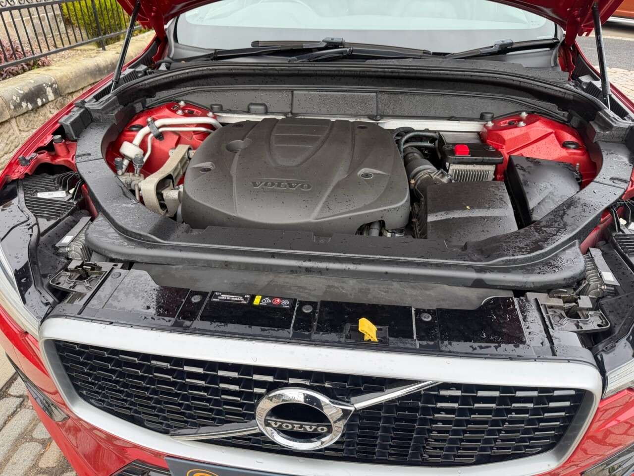 2019 VOLVO XC60 2019 VOLVO XC60