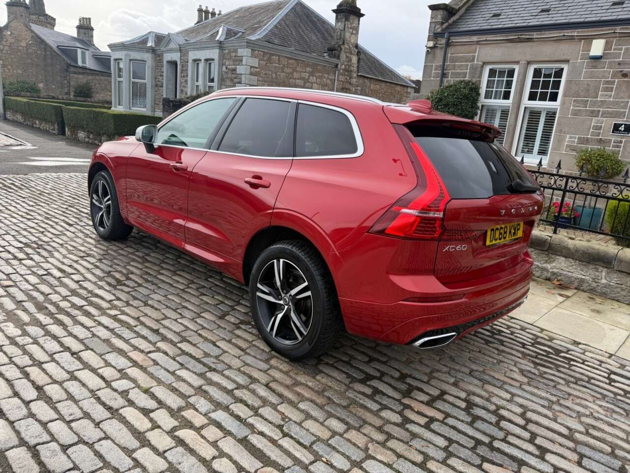 2019 VOLVO XC60 2019 VOLVO XC60