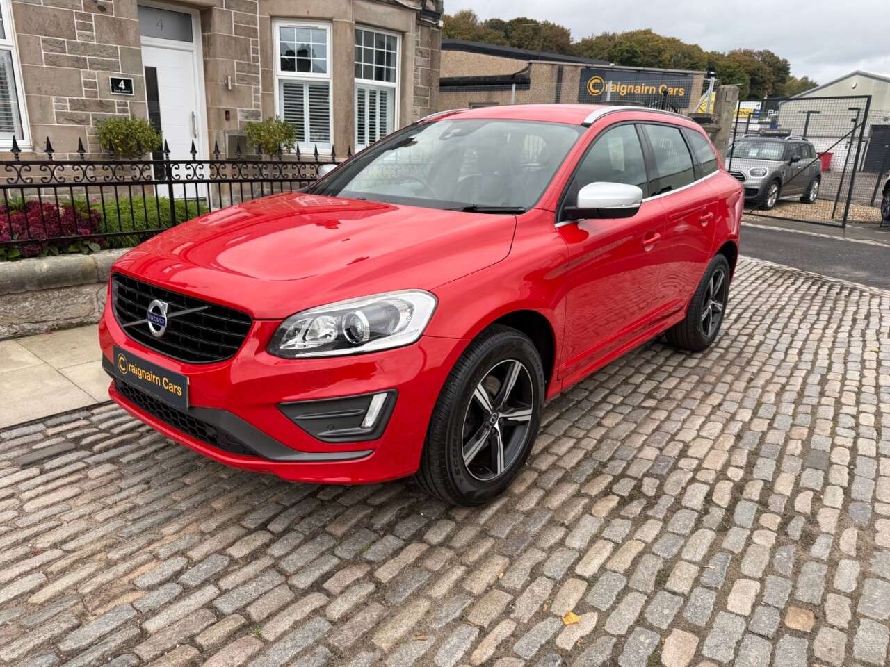 A 2016 VOLVO XC60 2.4 D4 R-Design Lux Nav SUV 5dr Diesel Manual AWD Euro 6 (s/s) (190 ps) A 2016 VOLVO XC60 2.4 D4 R-Design Lux Nav SUV 5dr Diesel Manual AWD Euro 6 (s/s) (190 ps)