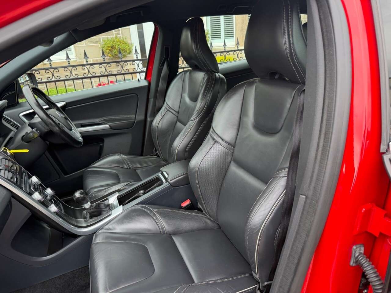 2016 VOLVO XC60 2016 VOLVO XC60