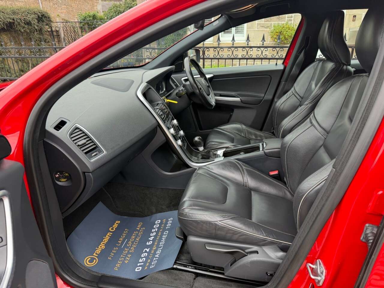 2016 VOLVO XC60 2016 VOLVO XC60