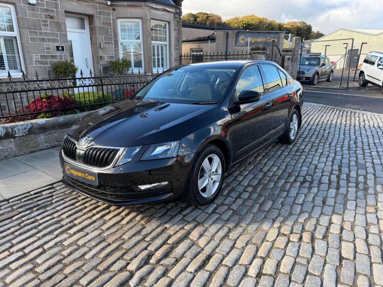 A 2019 SKODA OCTAVIA 1.6 TDI SE Hatchback 5dr Diesel DSG Euro 6 (s/s) (115 ps) A 2019 SKODA OCTAVIA 1.6 TDI SE Hatchback 5dr Diesel DSG Euro 6 (s/s) (115 ps)