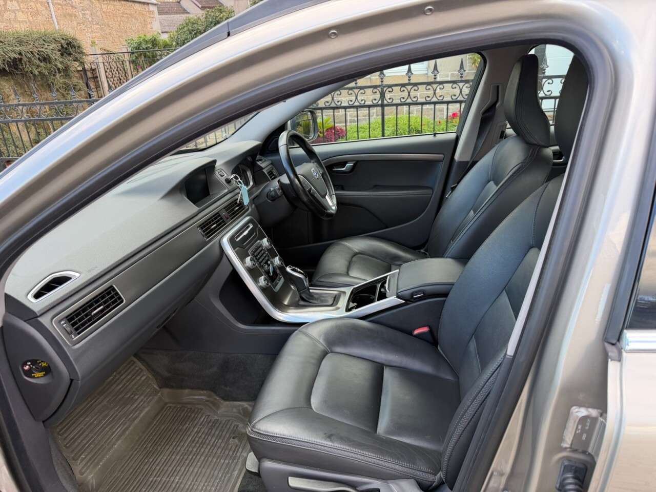 2015 VOLVO XC70 2015 VOLVO XC70