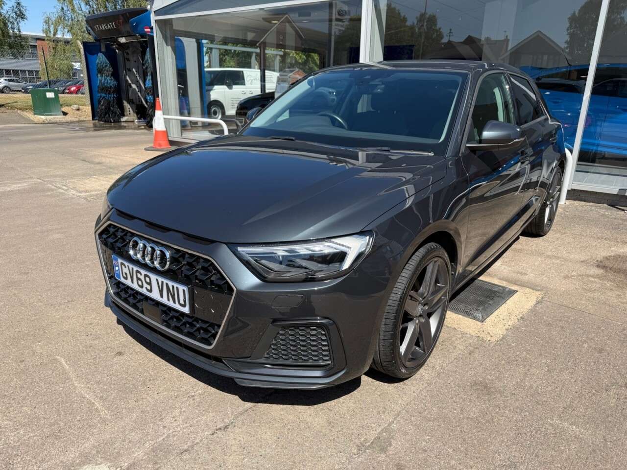 2020 AUDI A1 2020 AUDI A1